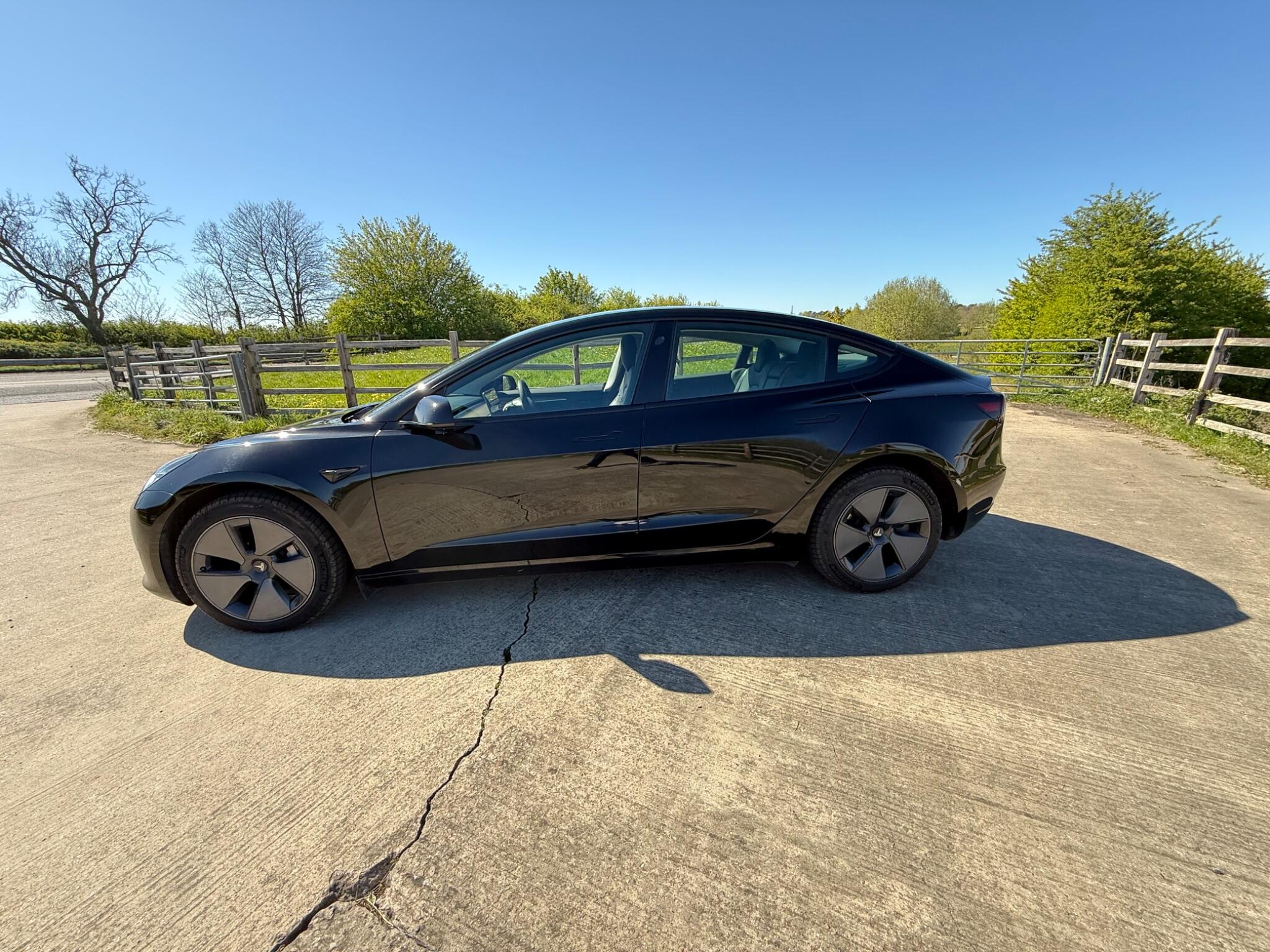 Tesla Model 3 Saloon 4dr Electric Auto RWD (241 bhp) — photo 72 of 114